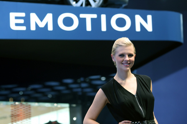 Lepotice na sajmu automobila u Ženevi 2013