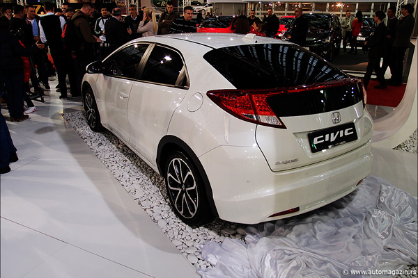 Sajam automobila u Beogradu 2013 - Honda  turbodizel 1.6 i-DTEC