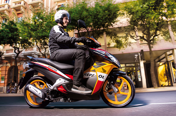 Honda na sajmu motocikala - Moto GP motocikl prvi put u Srbiji