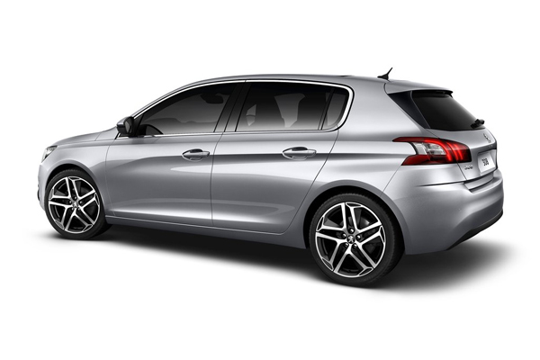 Novi Peugeot 308: Kraći, niži i lakši - Prve fotografije i info