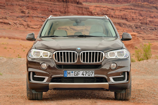 BMW X5 (F15) - Oficijelne informacije, fotografije i video