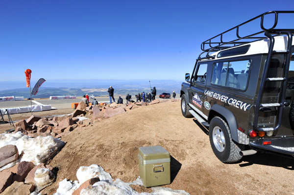 Range Rover Sport savladao Pikes Peak za 12:36 min