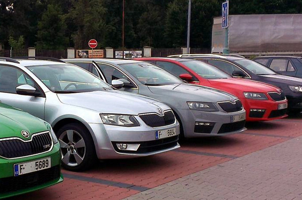 Nova Škoda Octavia RS snimljena na ulici + FOTO