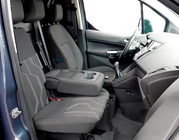 Potpuno novi Ford Transit Connect - Za svakodnevni prevoz tereta