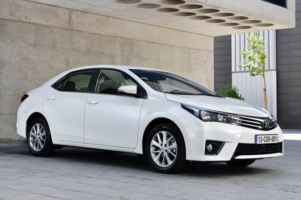 Toyota Corolla za Evropu: četiri benzinska i jedan dizel motor