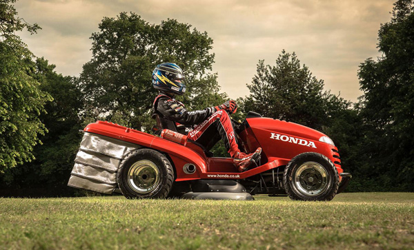 Honda ima najbržu kosilicu za travu, koja juri 210 km/h + FOTO