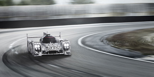 Porsche za Le Mans na novim fotografijama