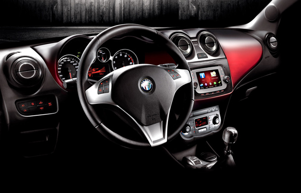 Alfa Romeo MiTo 2014: Facelift i novi motor
