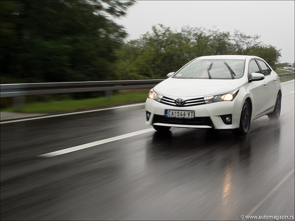 Nova Toyota Corolla stigla u Srbiju - Cene poznate + FOTO