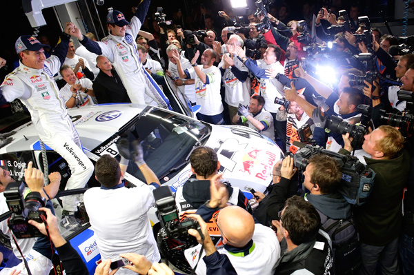 WRC: Sebastien Ogier - Svetski reli šampion 2013 + FOTO