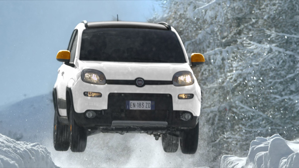 Model Panda 4x4 Antarctica udružen sa simbolom Južnog pola