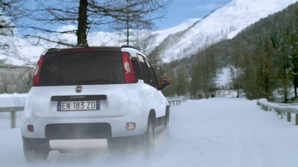 Model Panda 4x4 Antarctica udružen sa simbolom Južnog pola