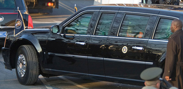 Obamin Cadillac: težak 6,8 tona i troši 63,5 l/100 km!