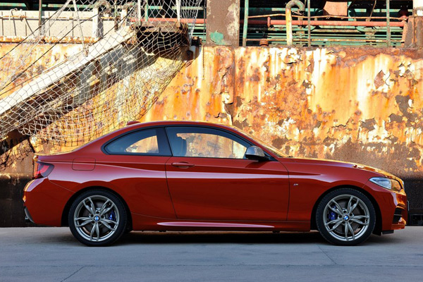 BMW serije 2 Coupe (F22) - Prve zvanične fotografije i info