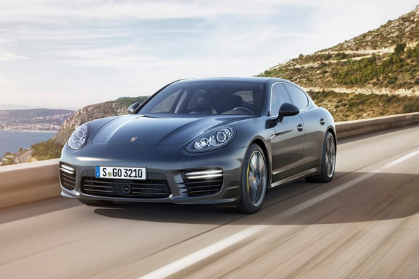 Porsche Panamera Turbo S 2014: Facelift za odlikaša