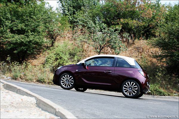 Testirali smo: Opel Adam 1.4 Twinport Ecotec