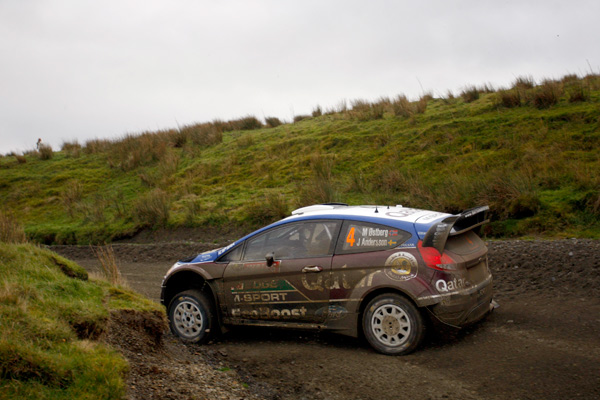 WRC Wales 2013 – Ogier kontroliše vođstvo, traje borba za 4. mesto