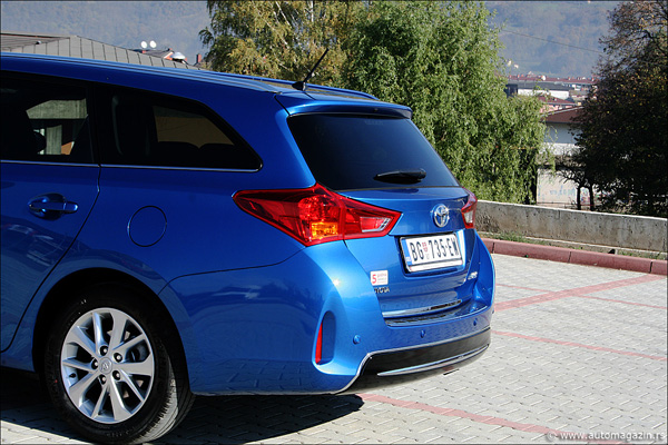 Testirali smo: Toyota Auris Touring Sports 1.6 Valvematic