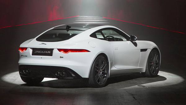 Jaguar F-Type R i hollywoodske zvezde - FOTO