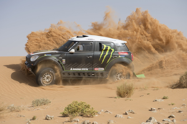 Monster Energy X-raid: Punim gasom na Dakar 2014!