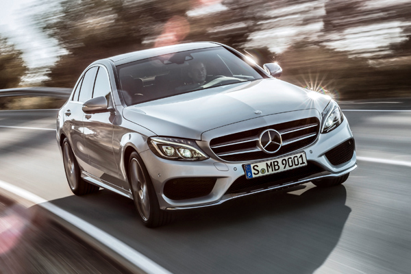 Novi Mercedes-Benz C-Klasa na zvaničnim fotografijama + VIDEO