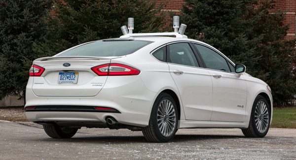 Ford testira Mondeo koji sam vozi + VIDEO