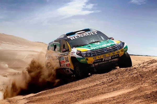 Dacia Duster spreman za Dakar Rally 2014 - foto+video