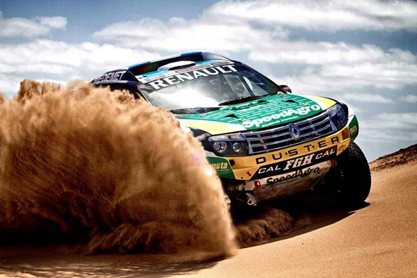 Dacia Duster spreman za Dakar Rally 2014 - foto+video