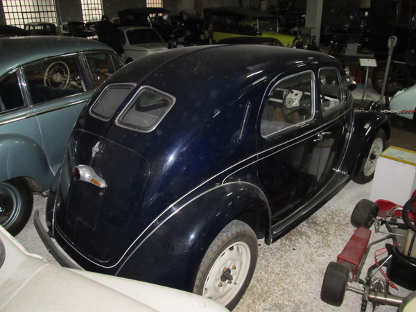 Lancia Ardea - Ni na nebu, ni na zemlji