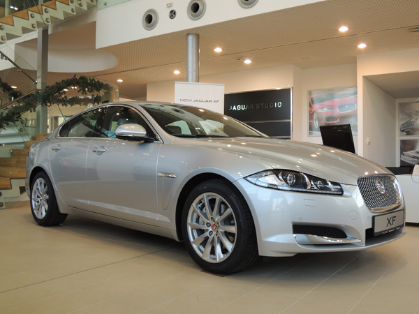 Grand Motors: Stigao prvi Jaguar