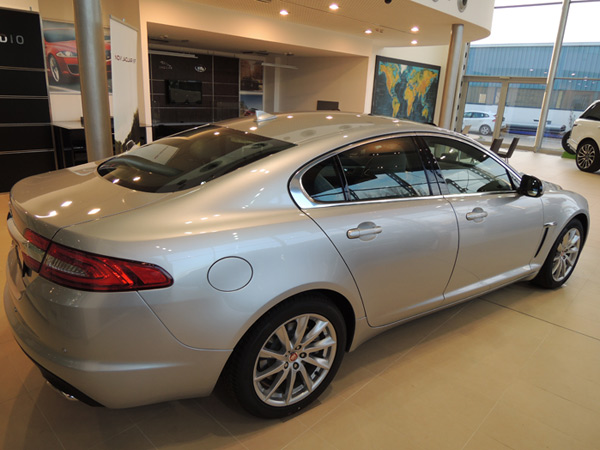 Grand Motors: Stigao prvi Jaguar