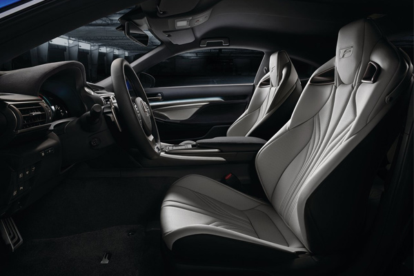 Lexus RC F spreman za Detroit - Prve fotografije i info