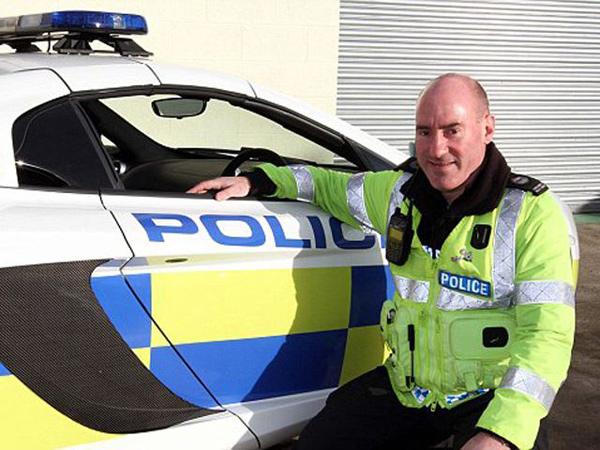 McLaren MP4-12C Spider kao patrolno policijsko vozilo + FOTO