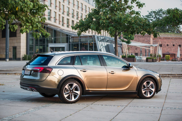 Opel Insignia Country Tourer: od sada i sa pogonom na prednje točkove