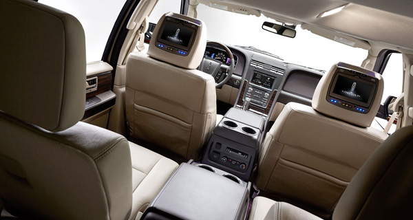 Lincoln Navigator 2015: Prve fotografije i info