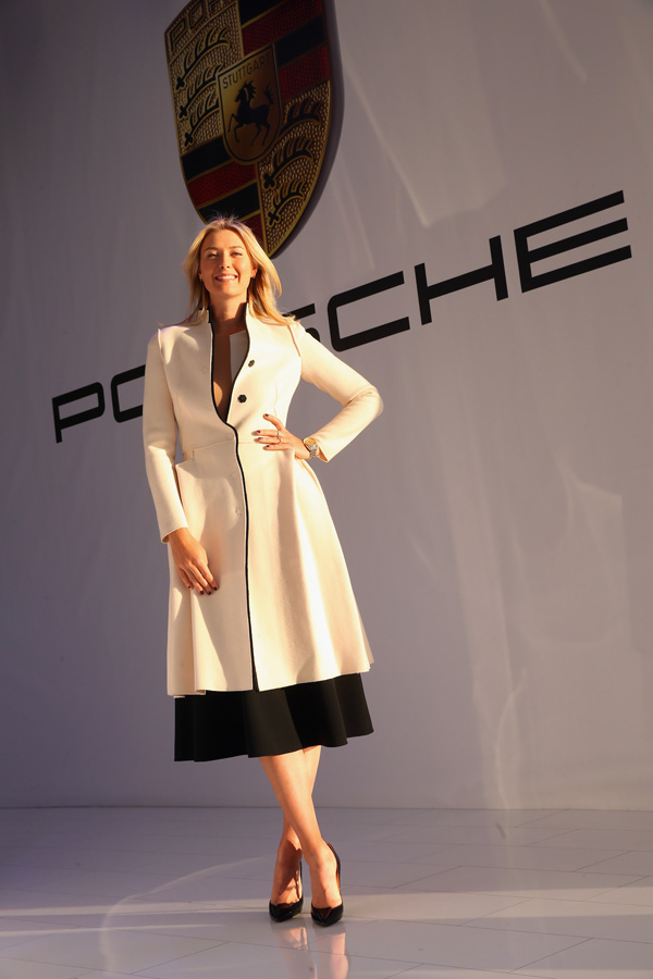 Maria Sharapova vozi Porsche Panameru GTS + FOTO