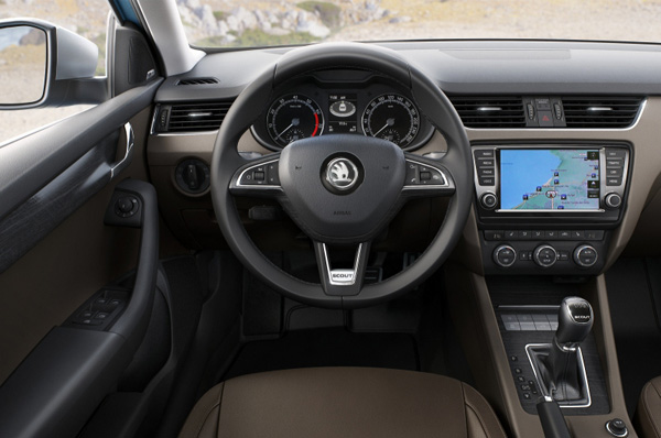 Škoda Octavia Scout 2014 - Ova Škoda se ni lakog terena ne plaši