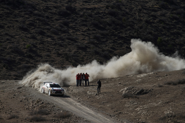Rally Mexico 2014 - Ogier u vođstvu