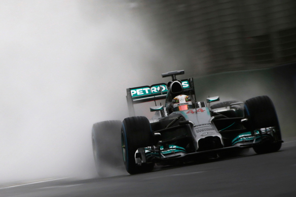 Formula 1 - Hamilton startuje sa pole pozicije na VN Australije 2014