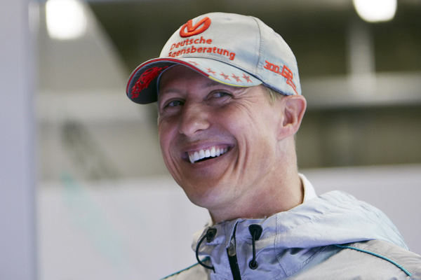Michael Schumacher dolazi svesti - GO, Schumi, GO!!!