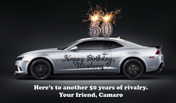 Chevrolet Camaro čestita 50. rođendan Ford Mustangu + FOTO