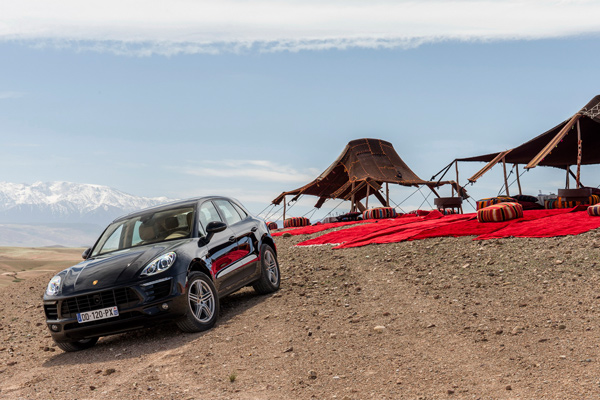 Novi Porsche Macan na terenskom testu u Maroku + FOTO