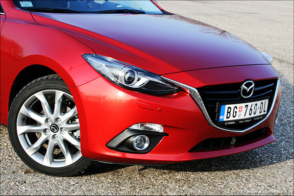 Testirali smo: Mazda3 Sport G165 Revolution