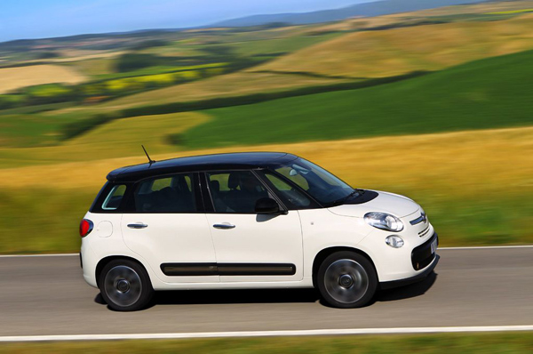 Fiat 500L meri vreme beogradskim maratoncima