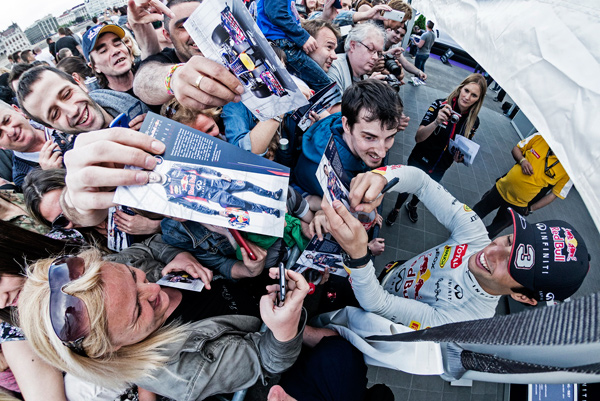Formula 1 - Show Red Bulla u Budimpešti + FOTO