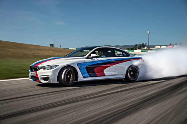 BMW M4 Coupe - drift prezentacija u Portugalu