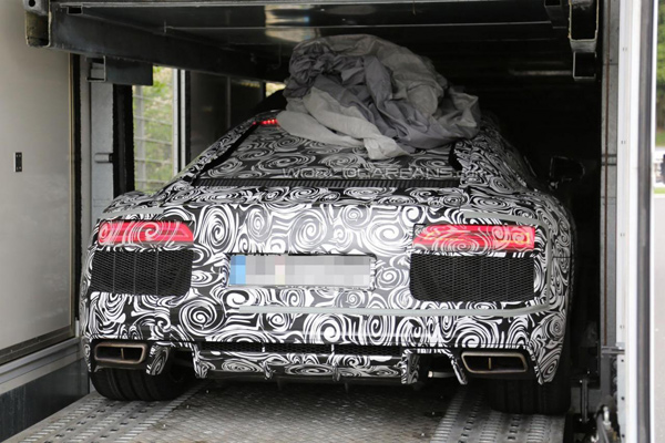 Audi R8 - druga generacija na špijunskim fotografijama