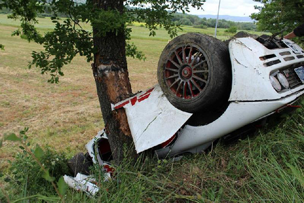 McLaren F1 uništen u udesu u Italiji + FOTO