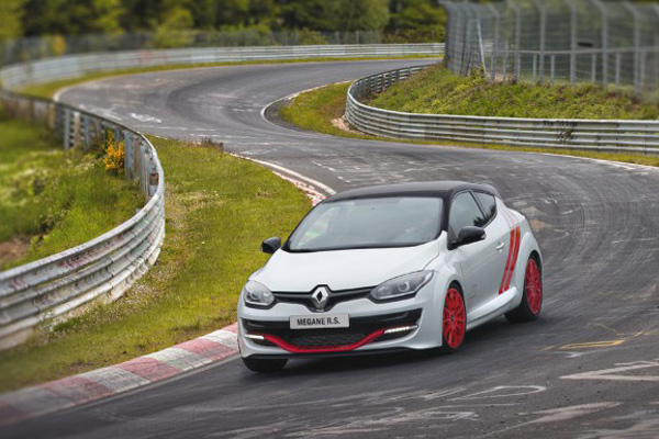 Renault Megane RS 275 Trophy R je novi kralj Nurburgringa + VIDEO