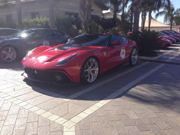 Ferrari F12 TRS (2014): Zašto ovaj auto košta 4,2 mil dolara?